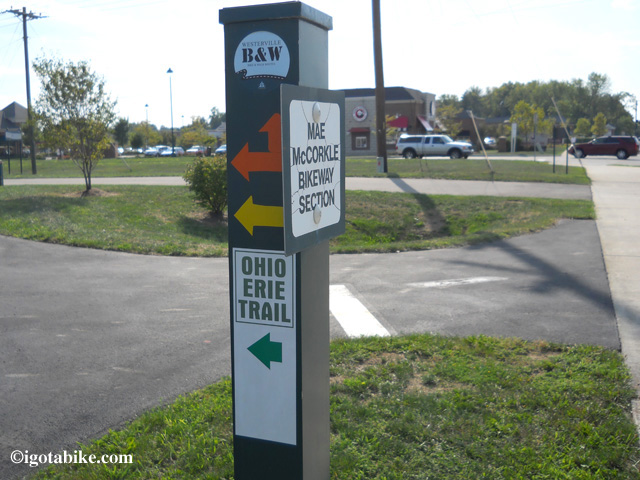 The bike trail north crosses Maxtown Road near the entrance of Home Depot. There is a sign that markes the crossing. This is the spot where the Westerville Bike Path and The Alum Creek connector bike trail meet.